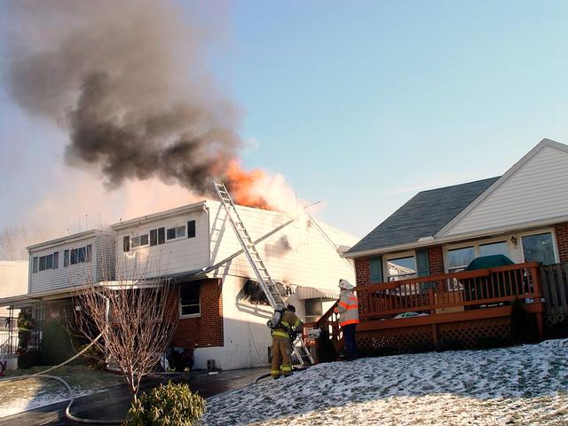Garfield Ave Fire (2003)