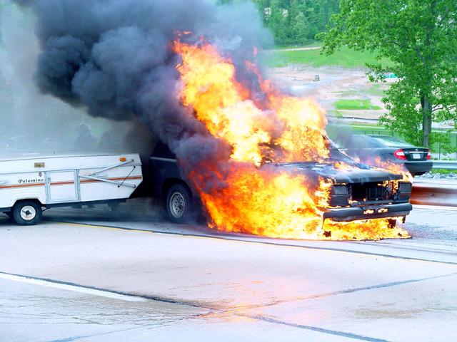 30 Bypass Car Fire (2003)