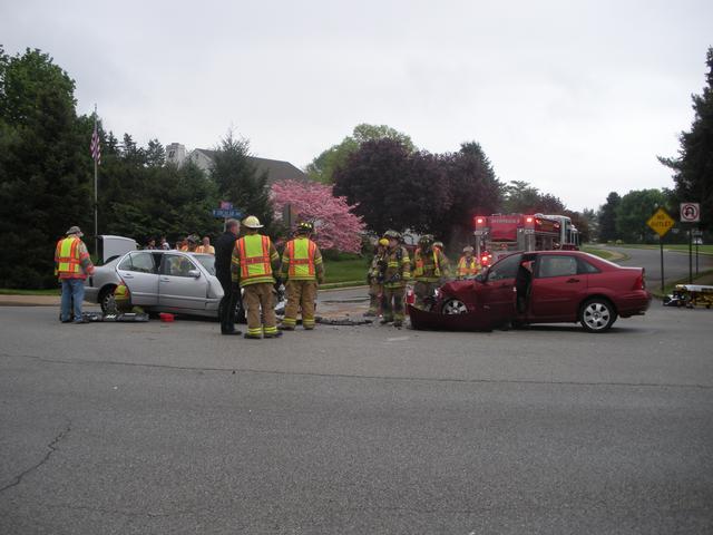 Accident w/ entrapment on Rt.113 May 2009